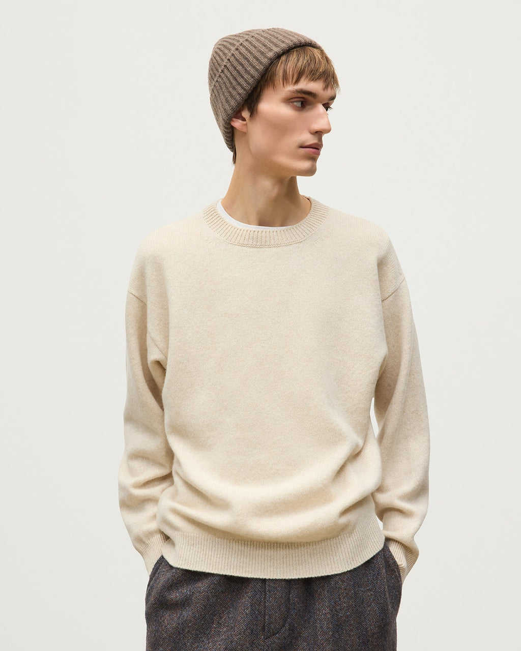 Johnstons of Elgin - Craigie Natural Lambswool Jumper
