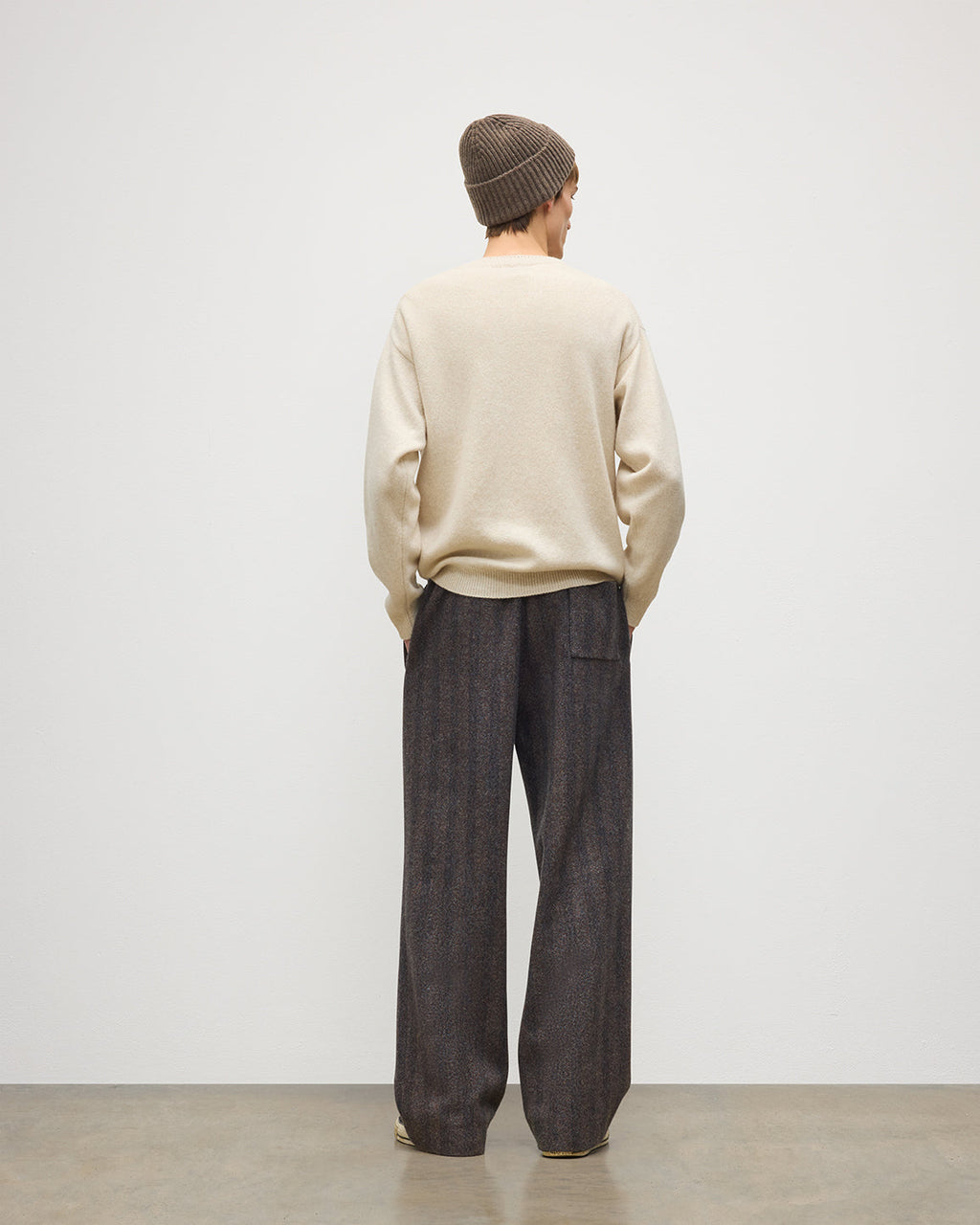 Johnstons of Elgin - Craigie Natural Lambswool Jumper