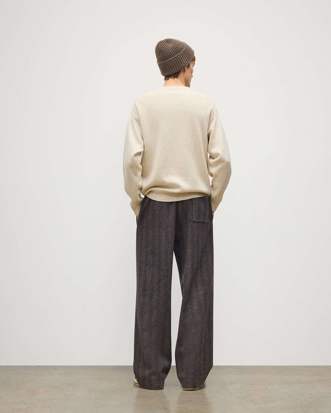 Johnstons of Elgin - Craigie Natural Lambswool Jumper