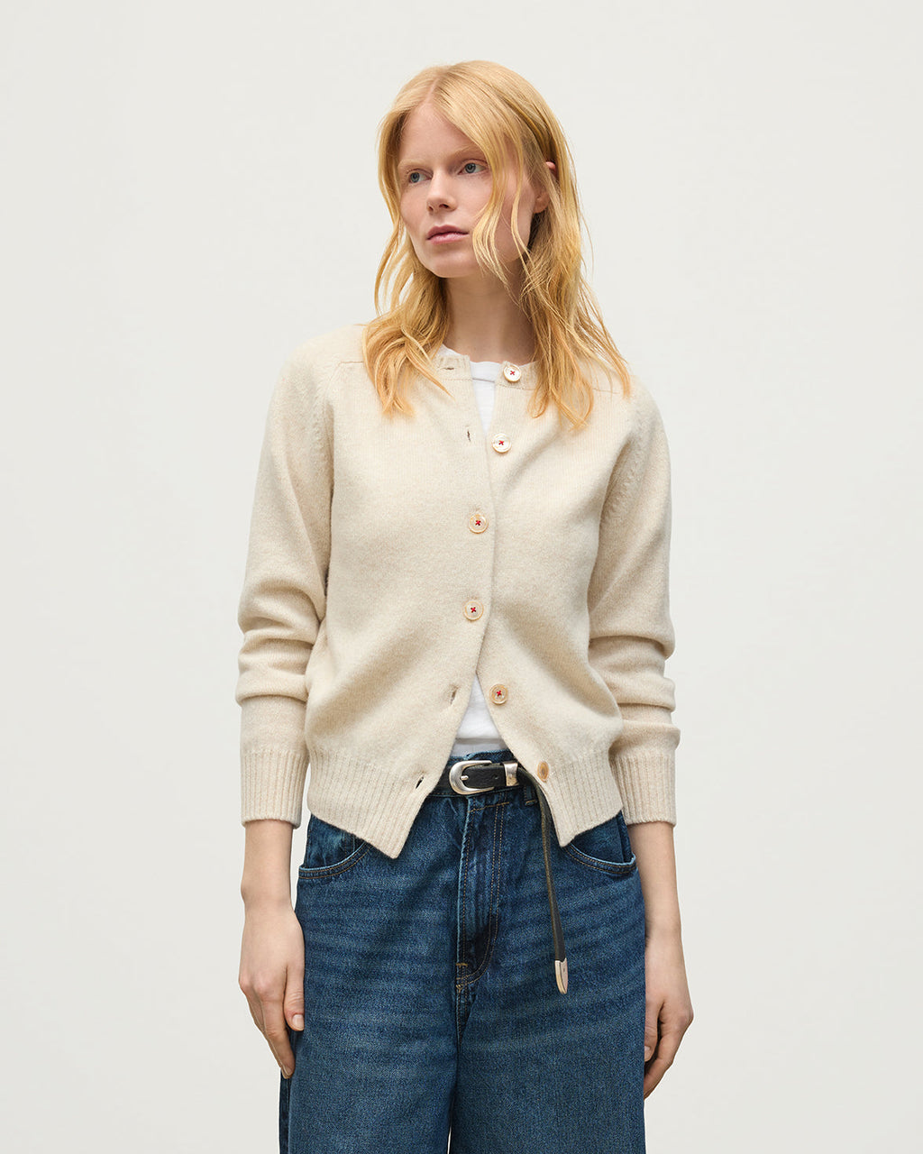 Johnstons of Elgin - Blyth Natural Lambswool Cardigan