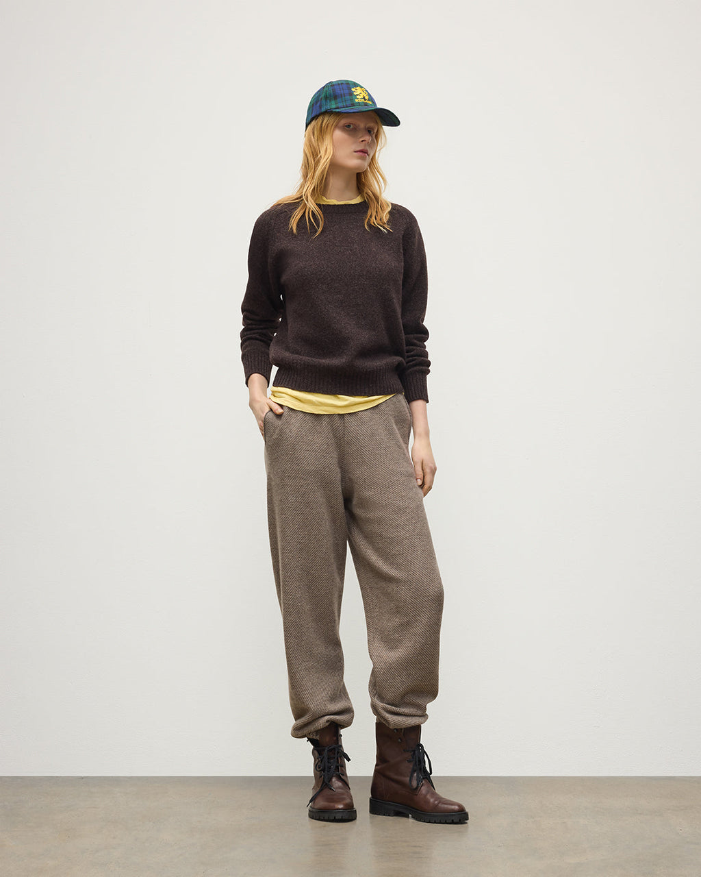 Johnstons of Elgin - Blyth Brown Lambswool Jumper