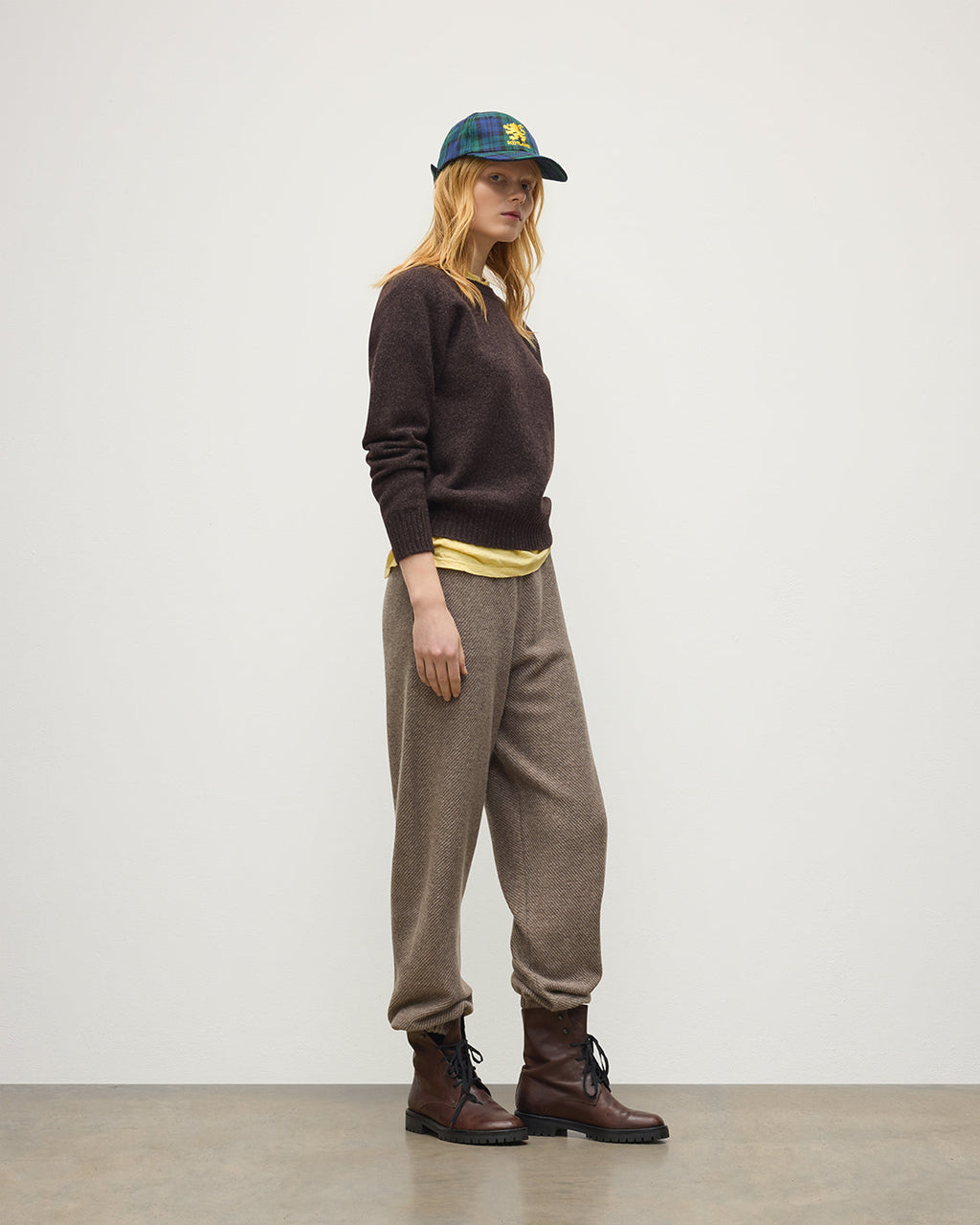 Johnstons of Elgin - Blyth Brown Lambswool Jumper