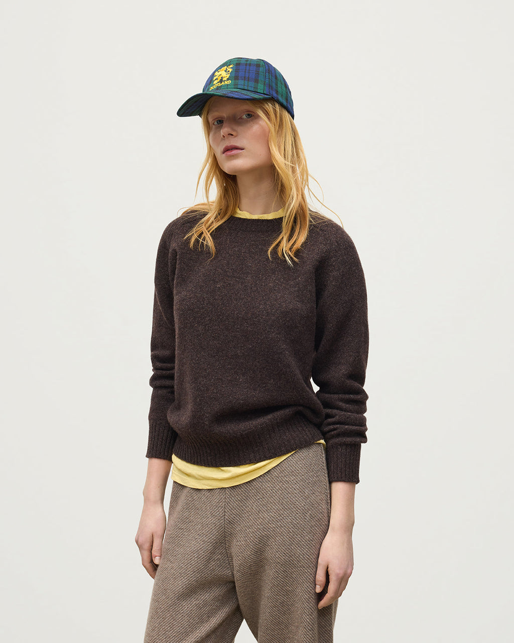 Johnstons of Elgin - Blyth Brown Lambswool Jumper