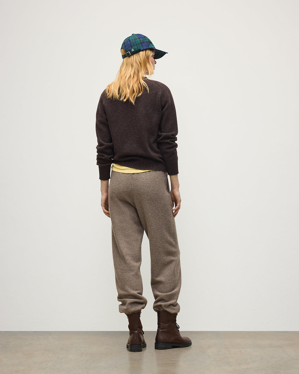 Johnstons of Elgin - Blyth Brown Lambswool Jumper