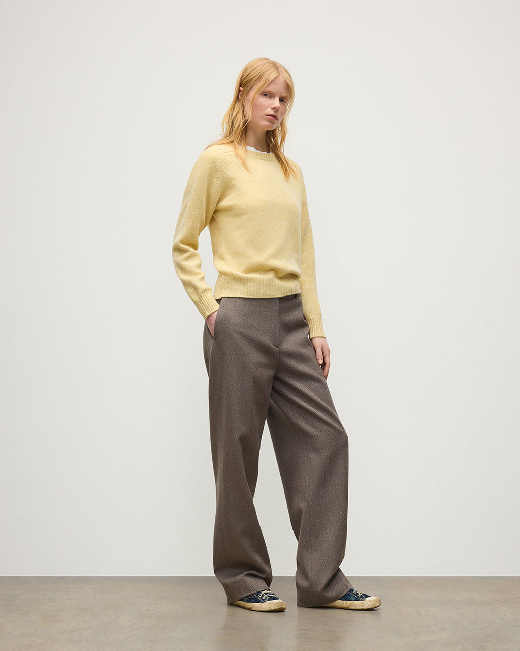 Johnstons of Elgin - Blyth Yellow Lambswool Jumper