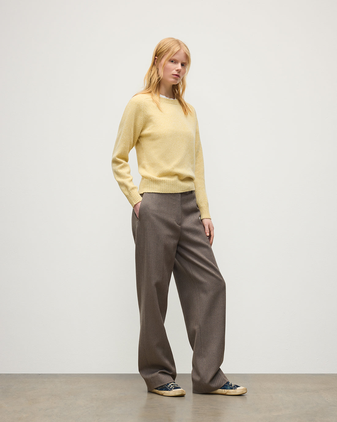 Johnstons of Elgin - Blyth Yellow Lambswool Jumper