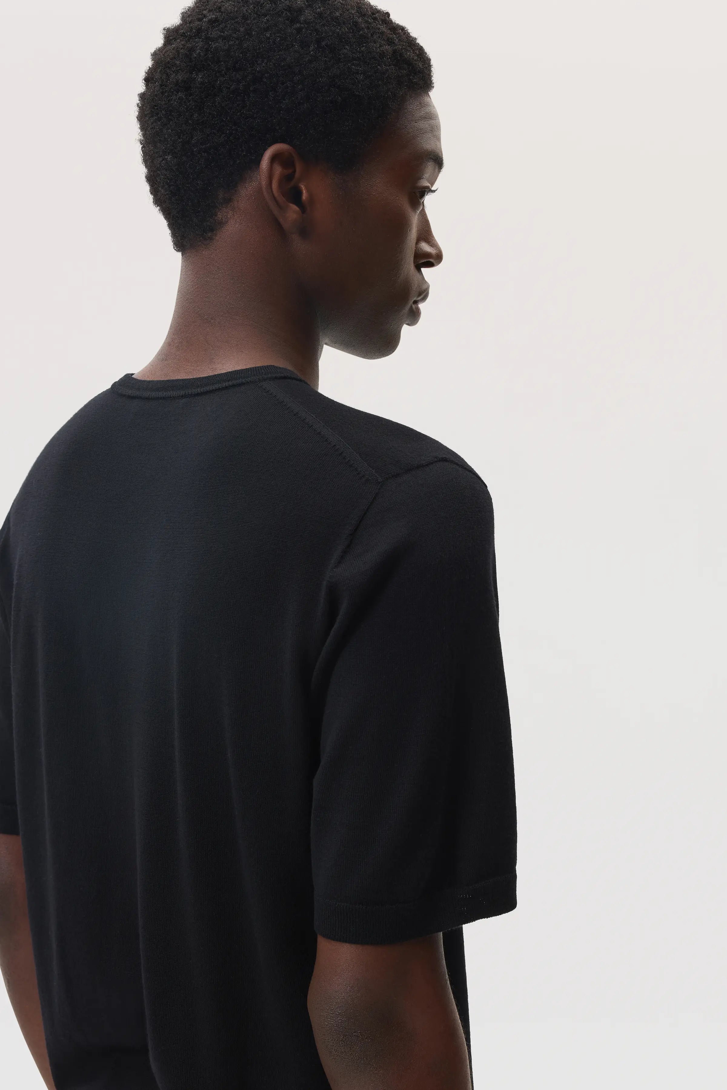 Johnstons of Elgin - Superfine Merino Black T - Shirt