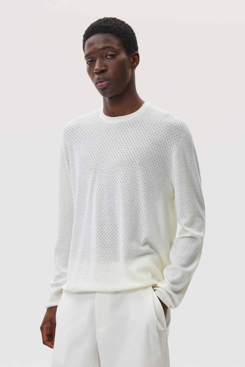 Johnstons of Elgin - Superfine Merino Mesh White Crew Neck