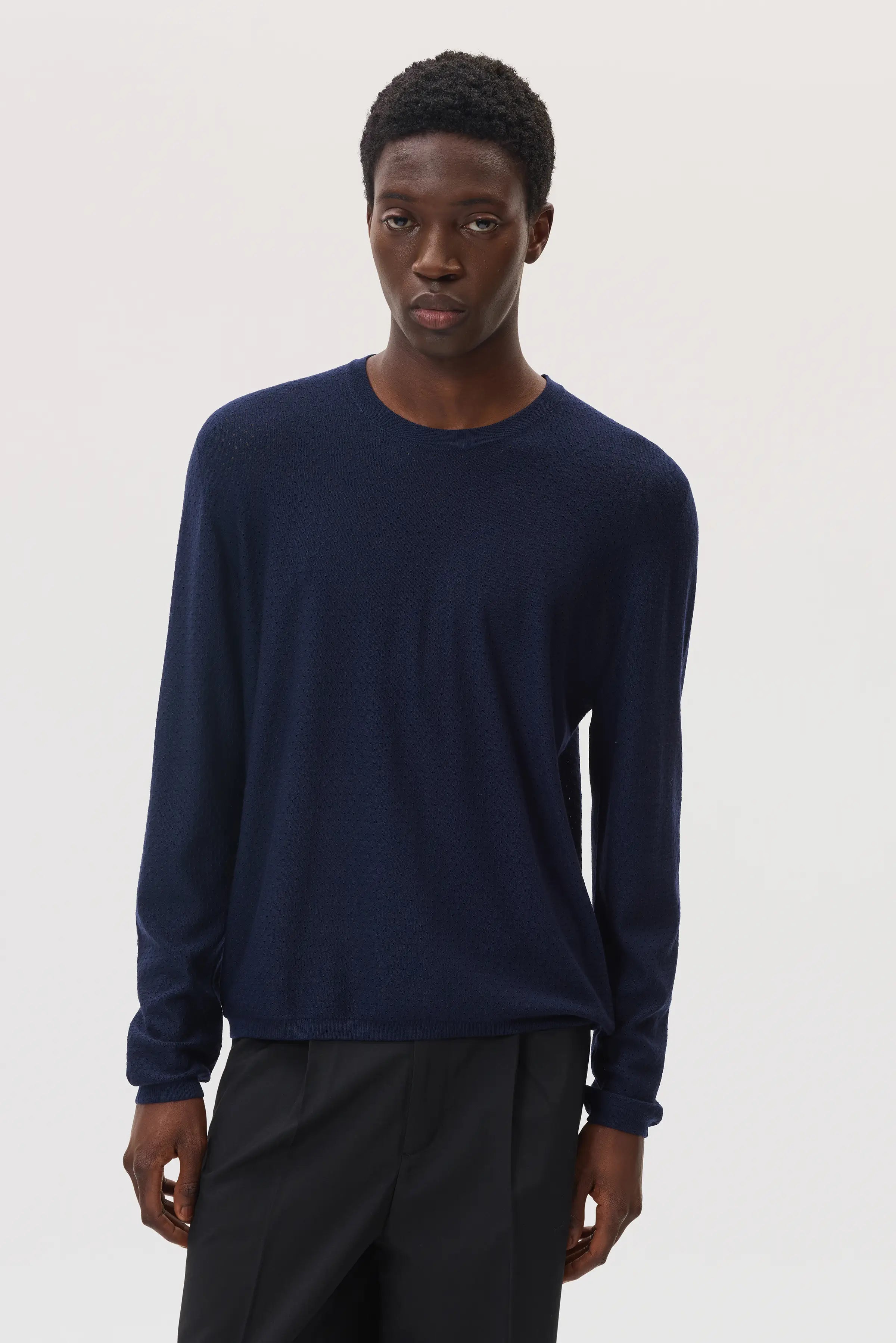 Johnstons of Elgin - Superfine Merino Mesh Dark Navy Crew Neck