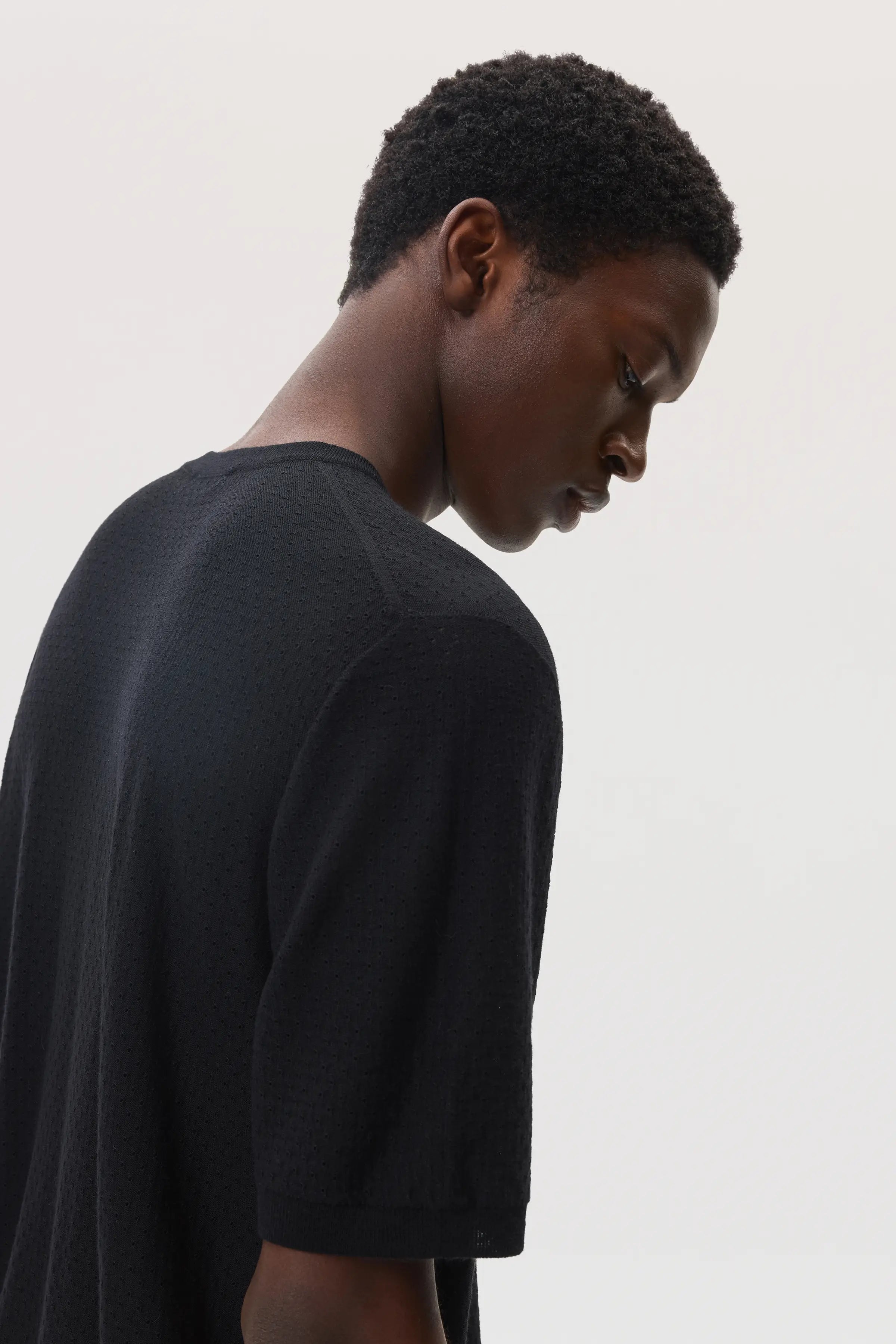 Johnstons of Elgin - Superfine Merino Mesh Black T - Shirt