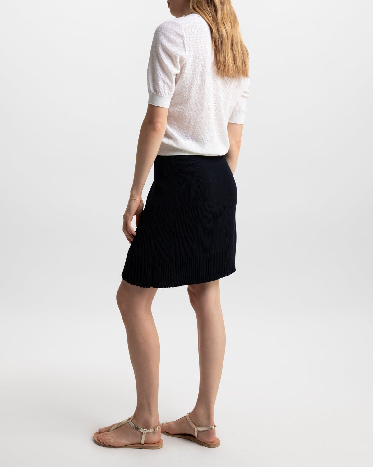 Johnstons of Elgin - Black Ribbed Extra Fine Merino Short Skirt