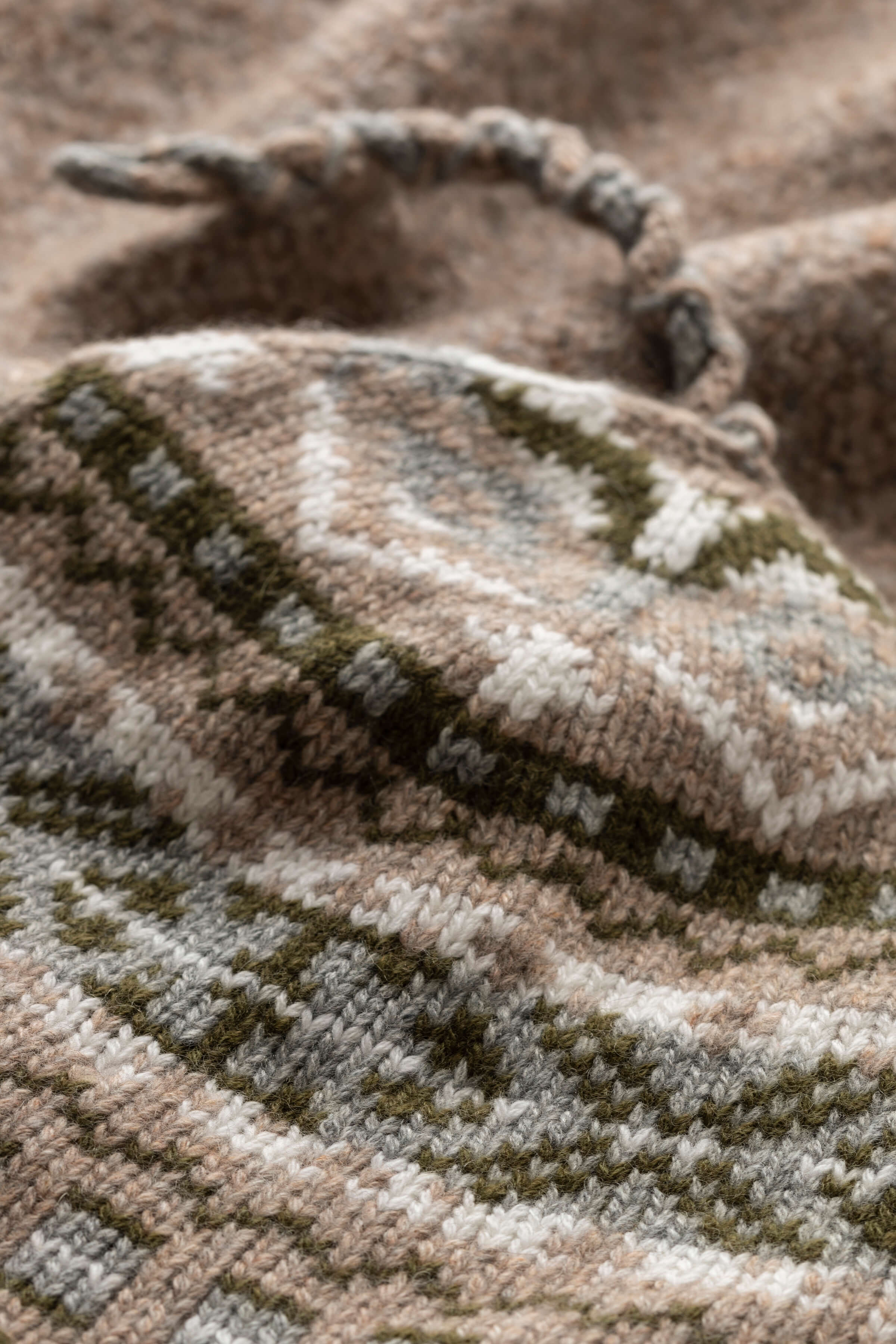 Johnstons of Elgin - Children's Cashmere Light Brown Fairisle Beanie
