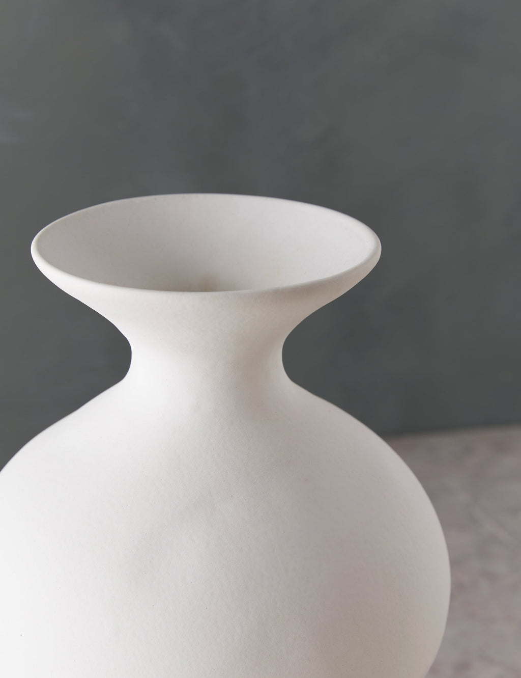 Lulu and Georgia - Calista Vase