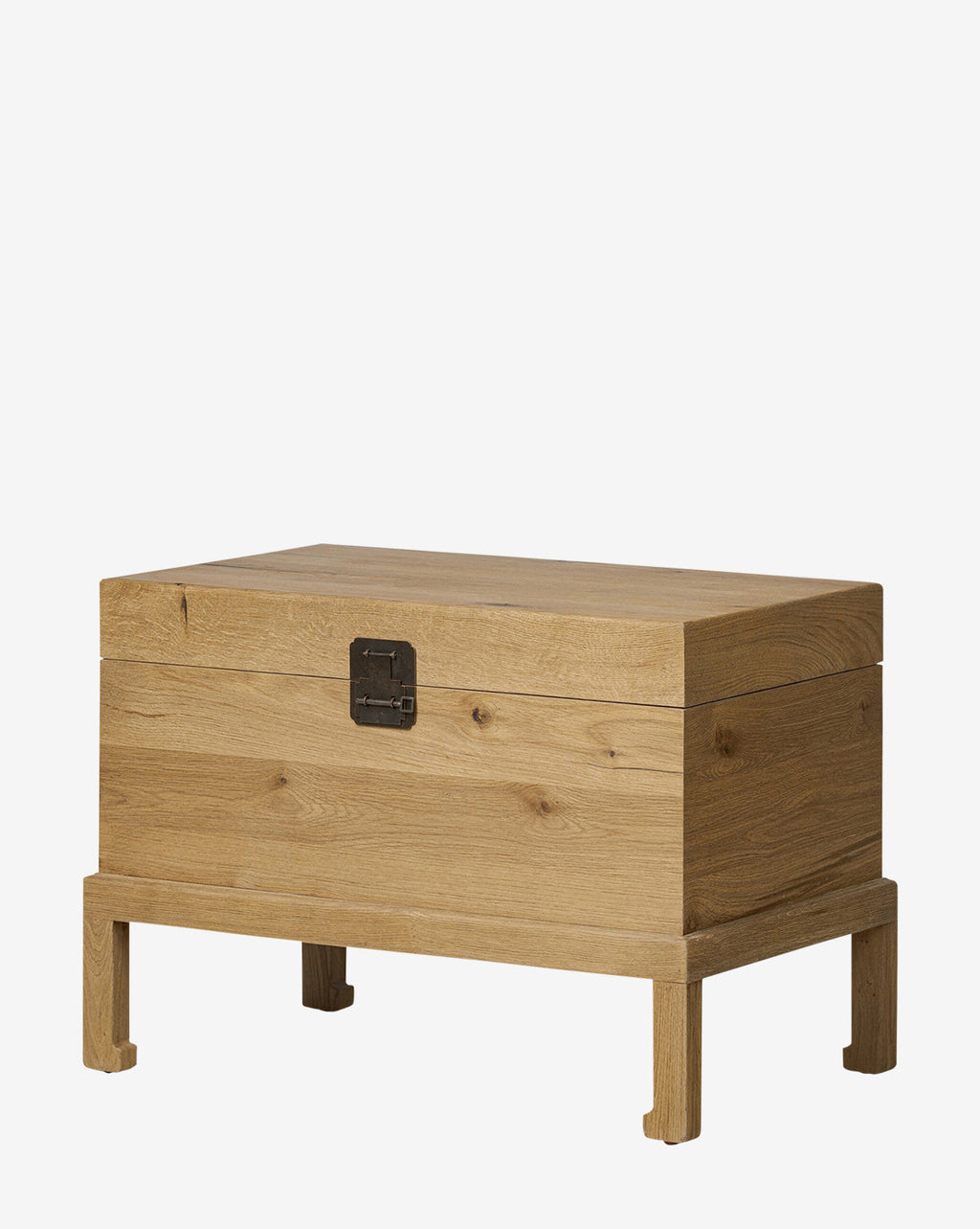 McGee & Co - Kenneth Bench