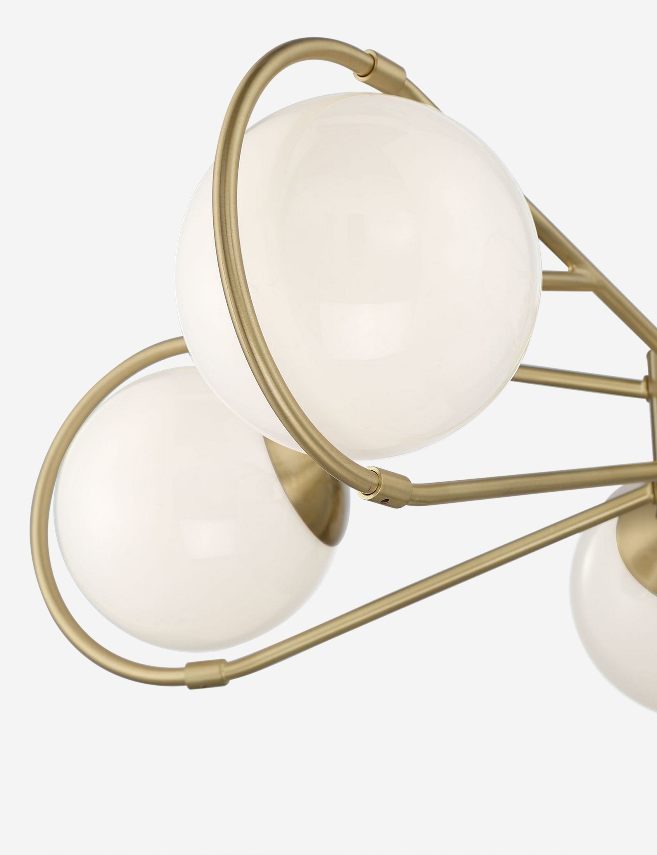 Lulu and Georgia - Galindo Chandelier