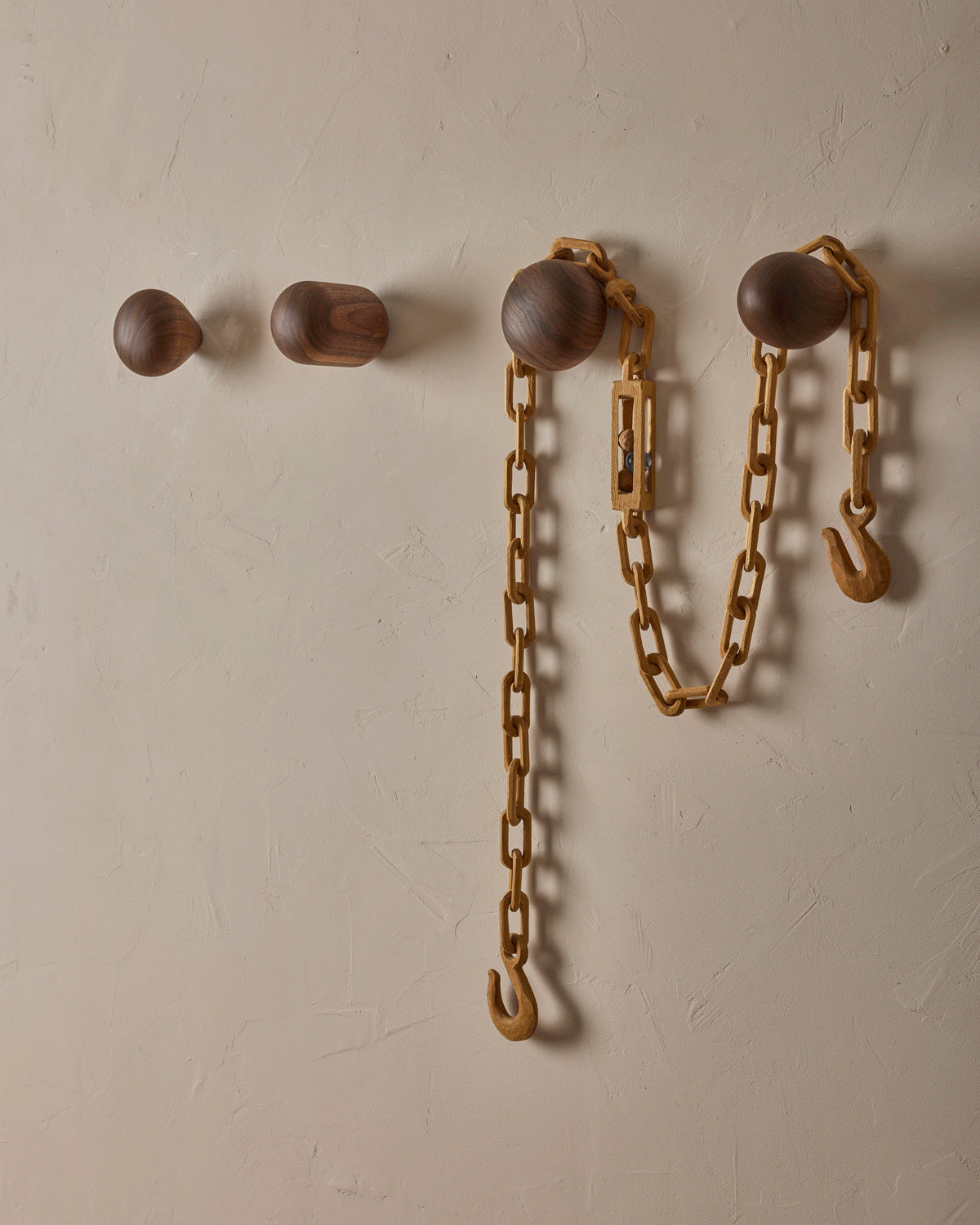 Lostine - Liam Walnut Wall Peg