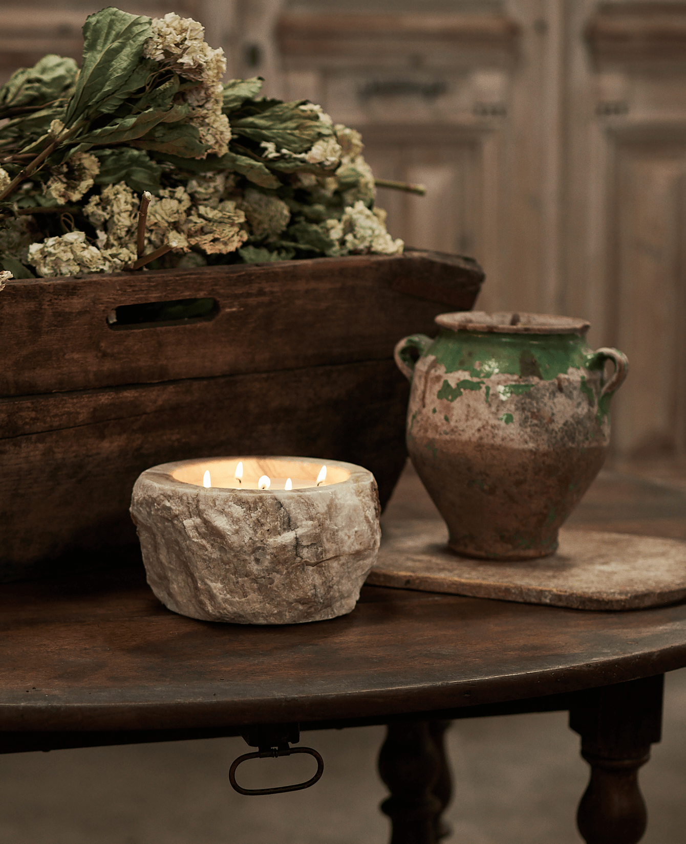 Olive Ateliers - The Atelier Candle - Onyx