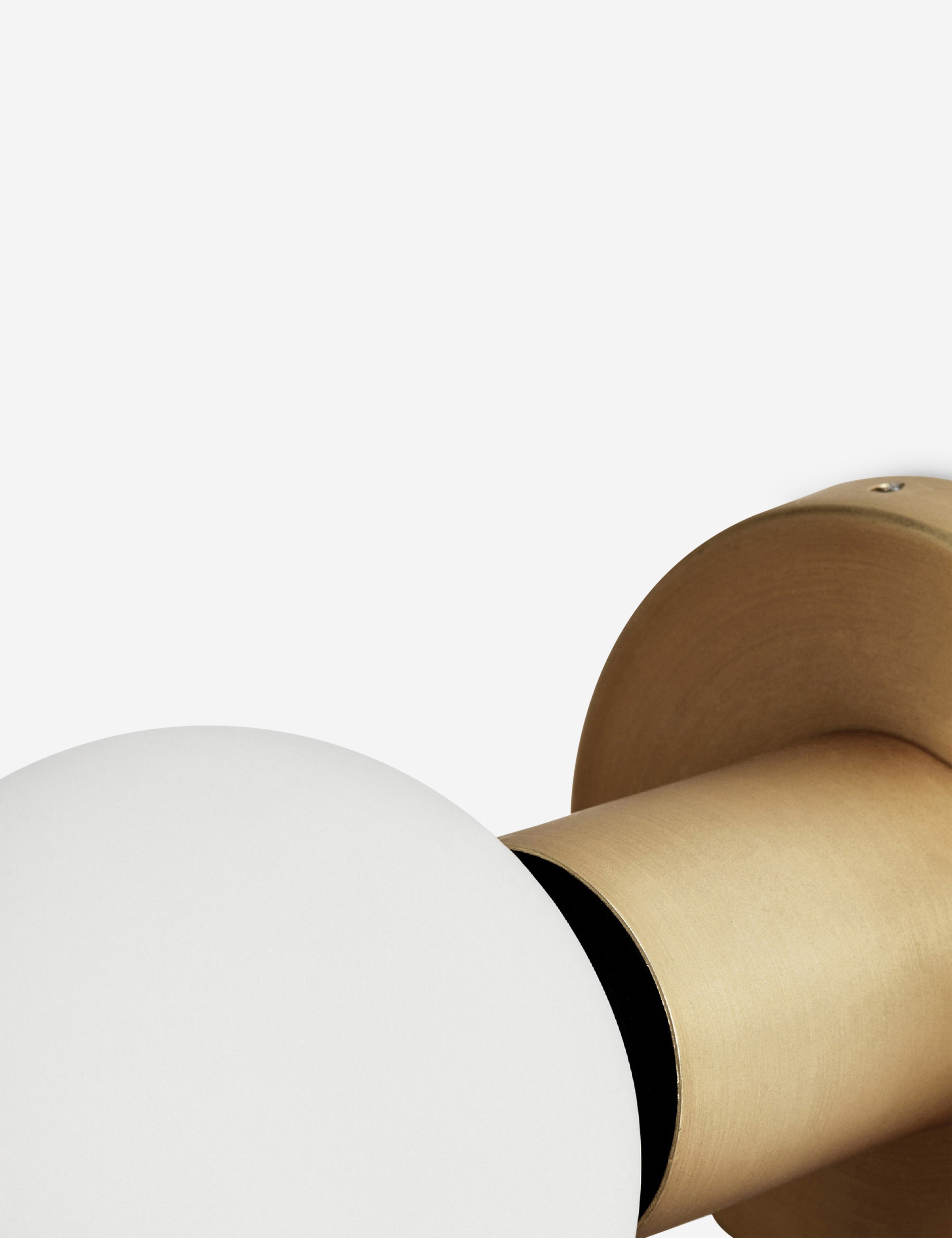 Lulu and Georgia - Lochan Outdoor Sconce with Sphere III by Tala