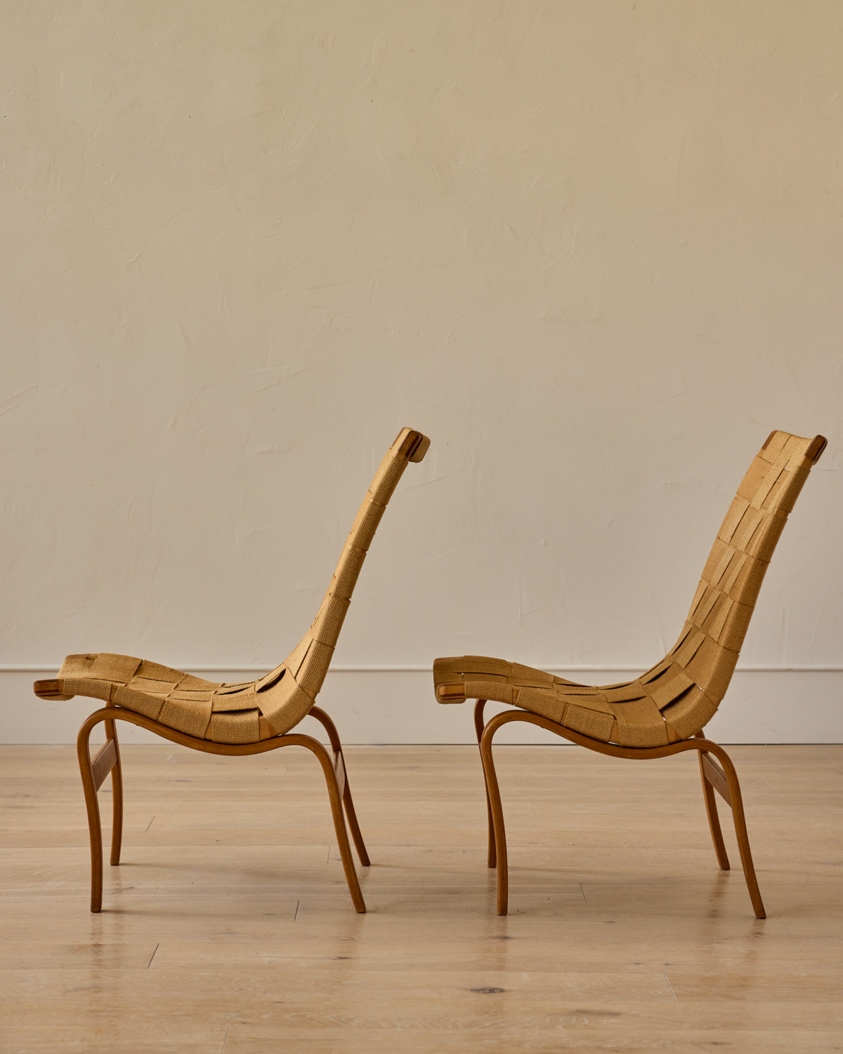 Lostine - Pair of 'Eva' Beech Easy Chairs by Bruno Mathsson