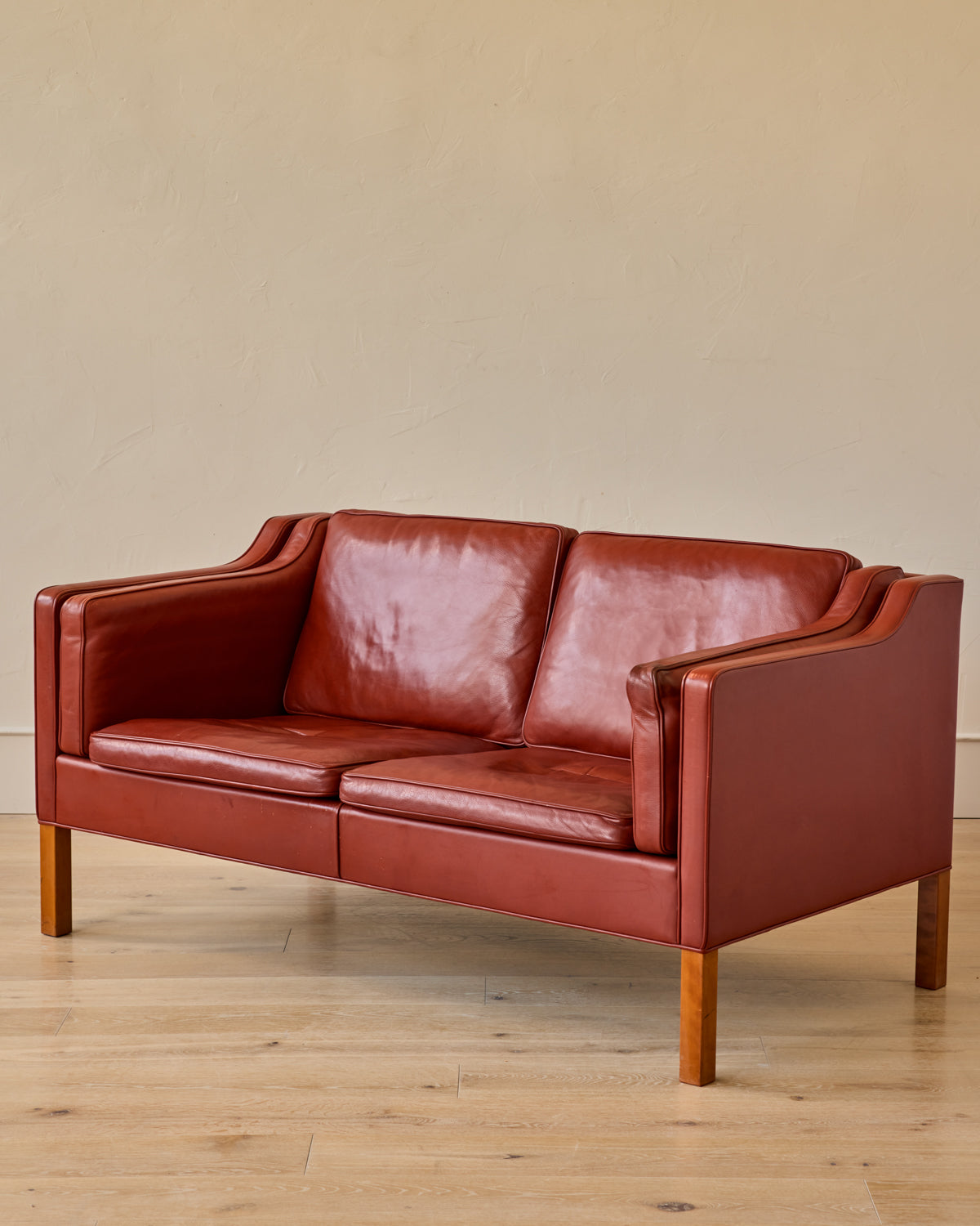 Lostine - Red 2 - Seater Leather Sofa - II