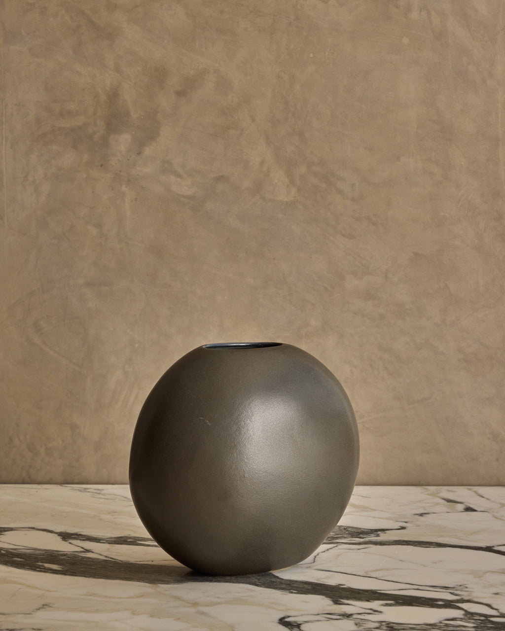 Lostine - River Rock Vessel Collection - Almost Black