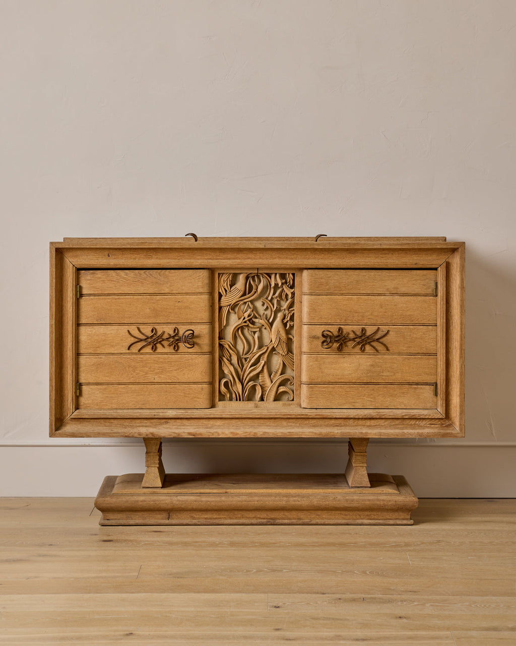 Lostine - Hand Carved Buffet
