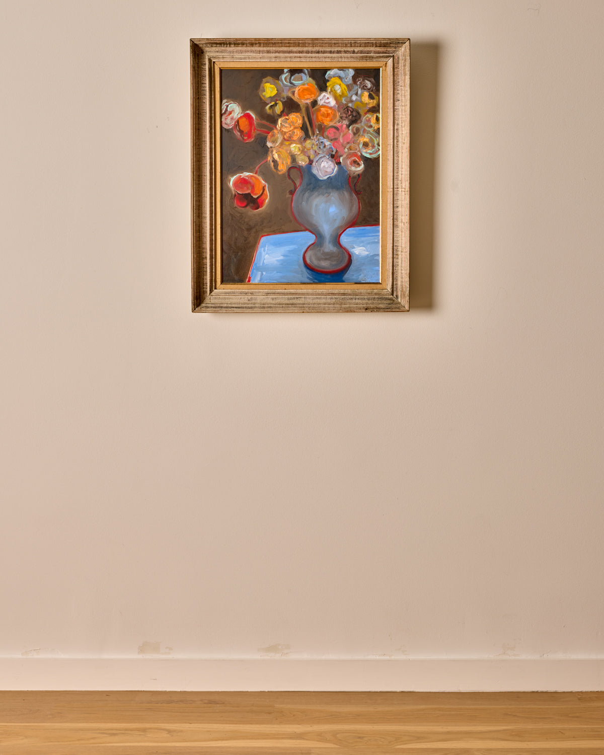 Lostine - Bouquet in Blue Urn