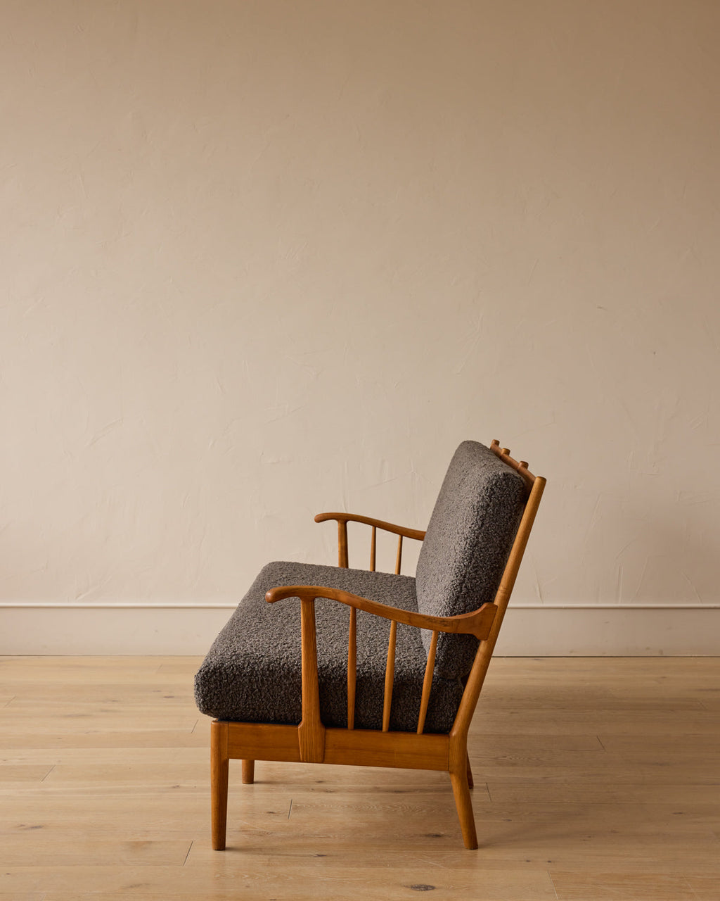 Lostine - 1940s Danish Elmwood Sofa Bench