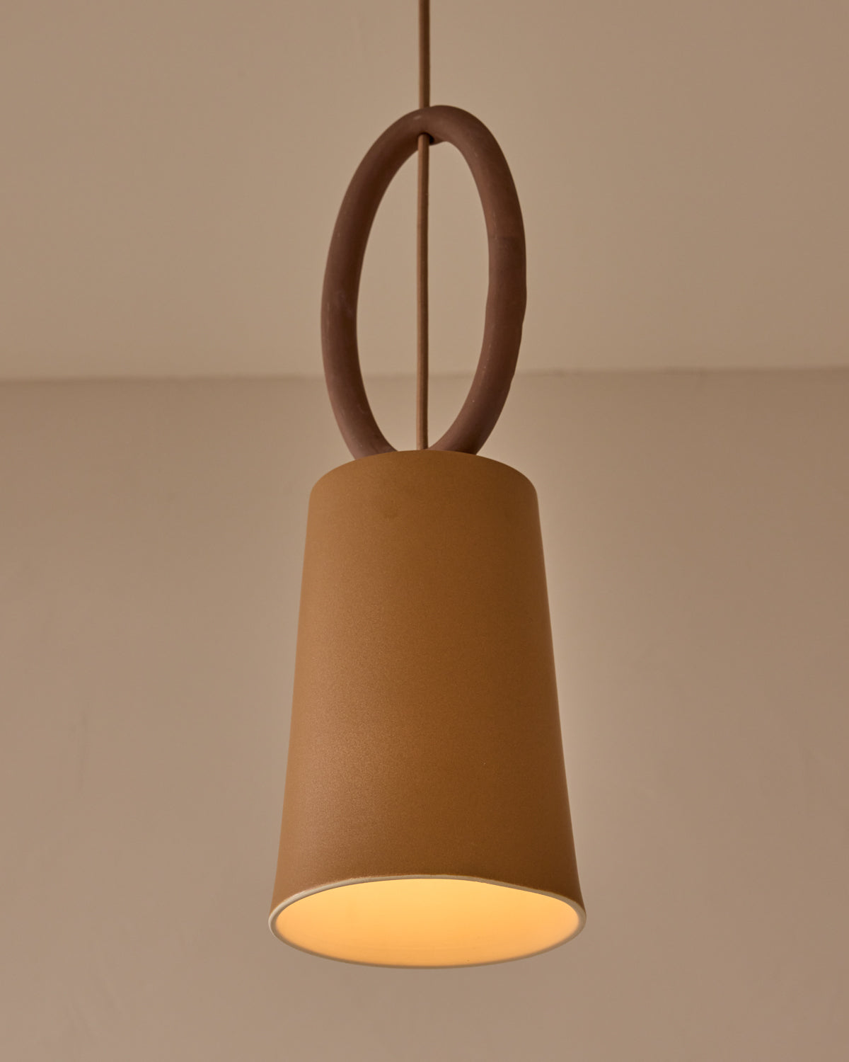 Lostine - Layla Ceramic Pendant