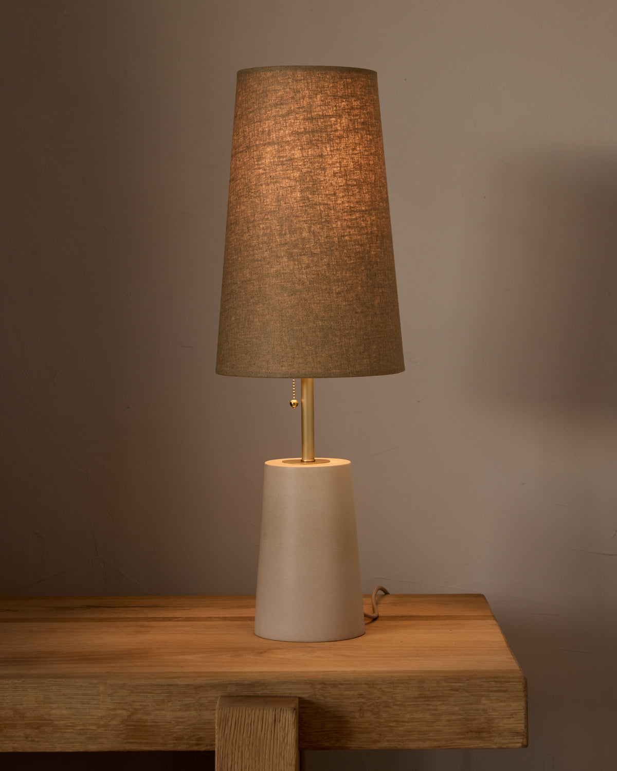 Lostine - Layla Ceramic Table Lamp