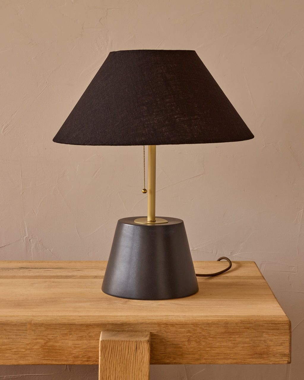 Lostine - Noa Ceramic Table Lamp