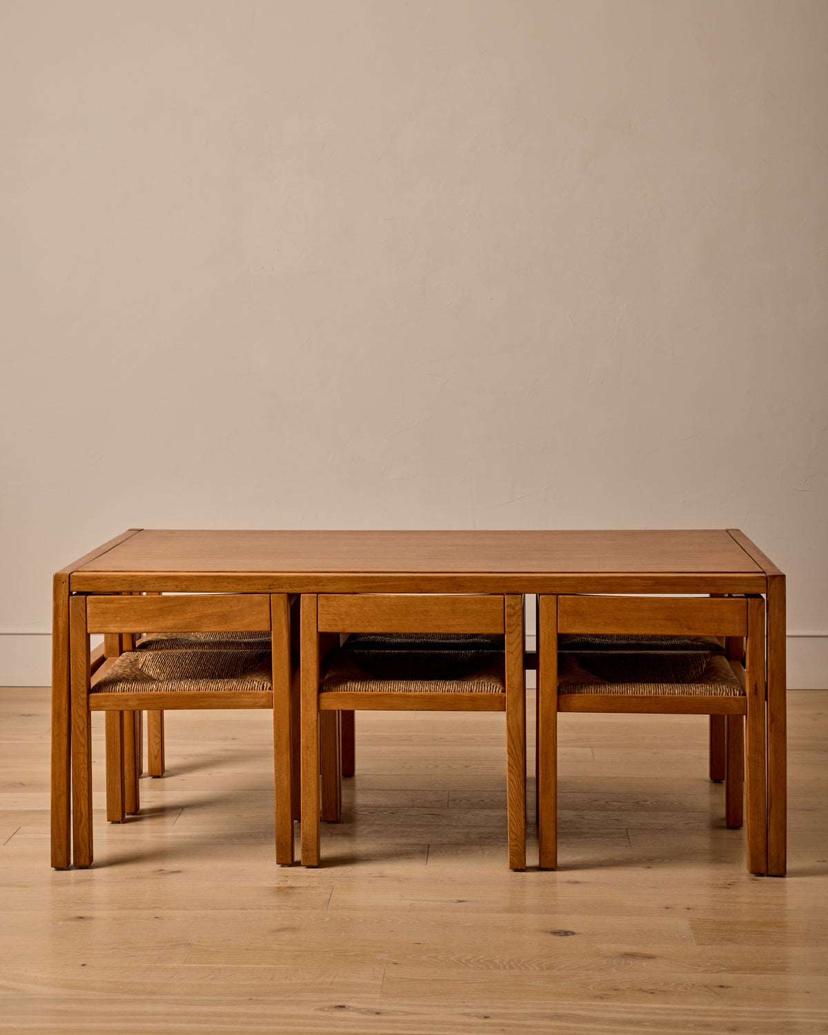 Lostine - Nested Oak Dining Suite