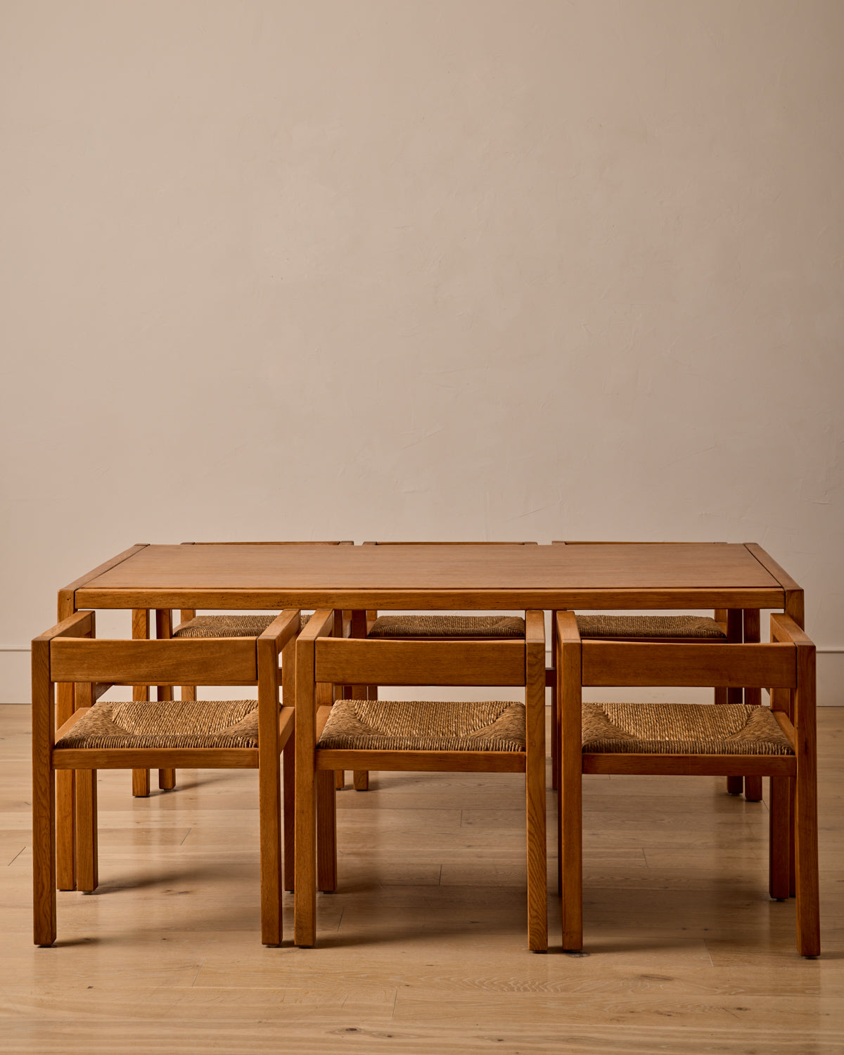 Lostine - Nested Oak Dining Suite