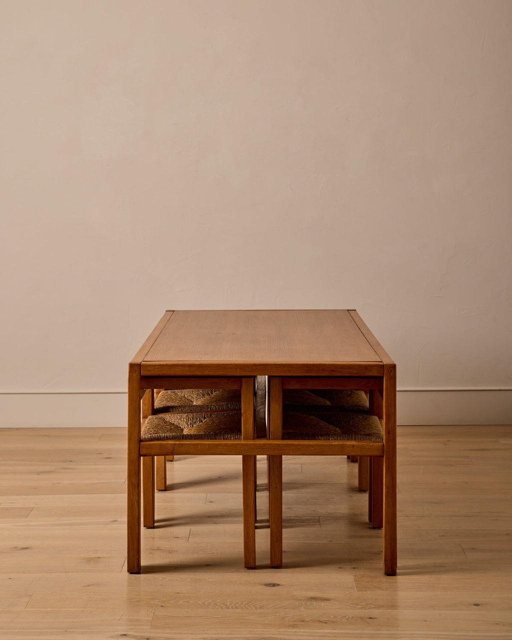 Lostine - Nested Oak Dining Suite