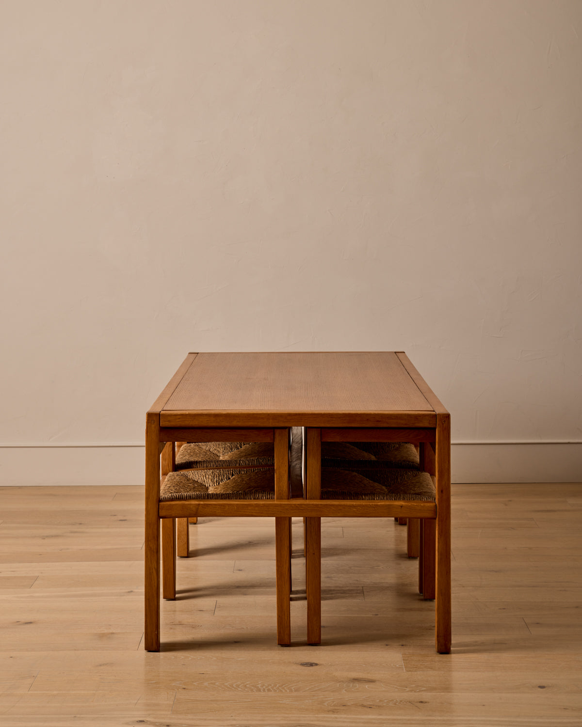 Lostine - Nested Oak Dining Suite