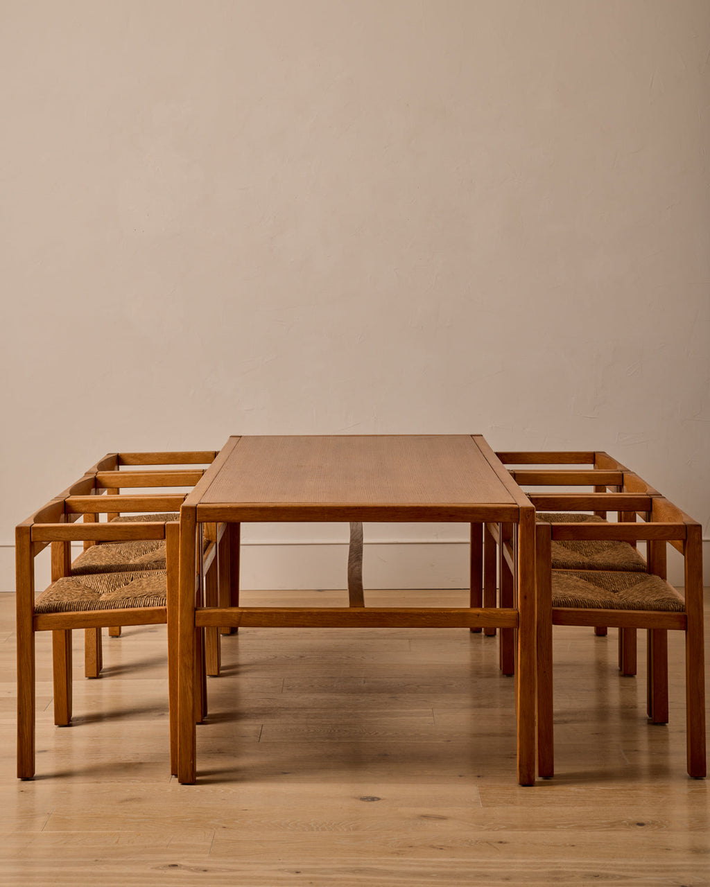 Lostine - Nested Oak Dining Suite