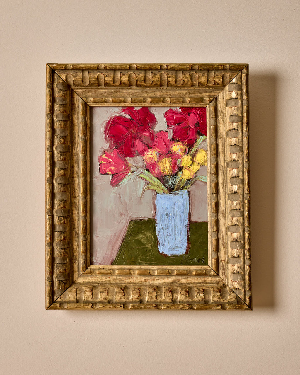 Lostine - Bouquet in Blue Vase