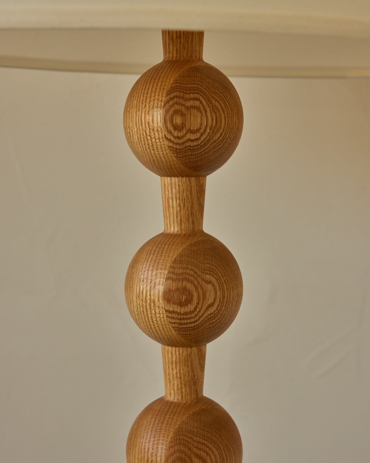 Lostine - Hugo Barbell Floor Lamp