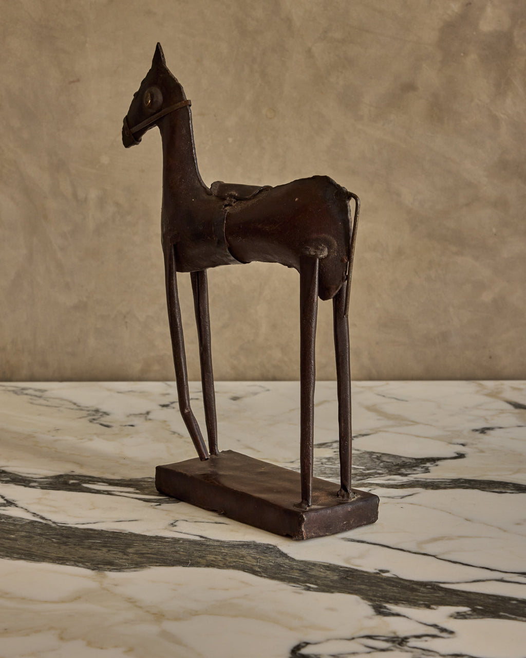 Lostine - Metal Horse Sculpture