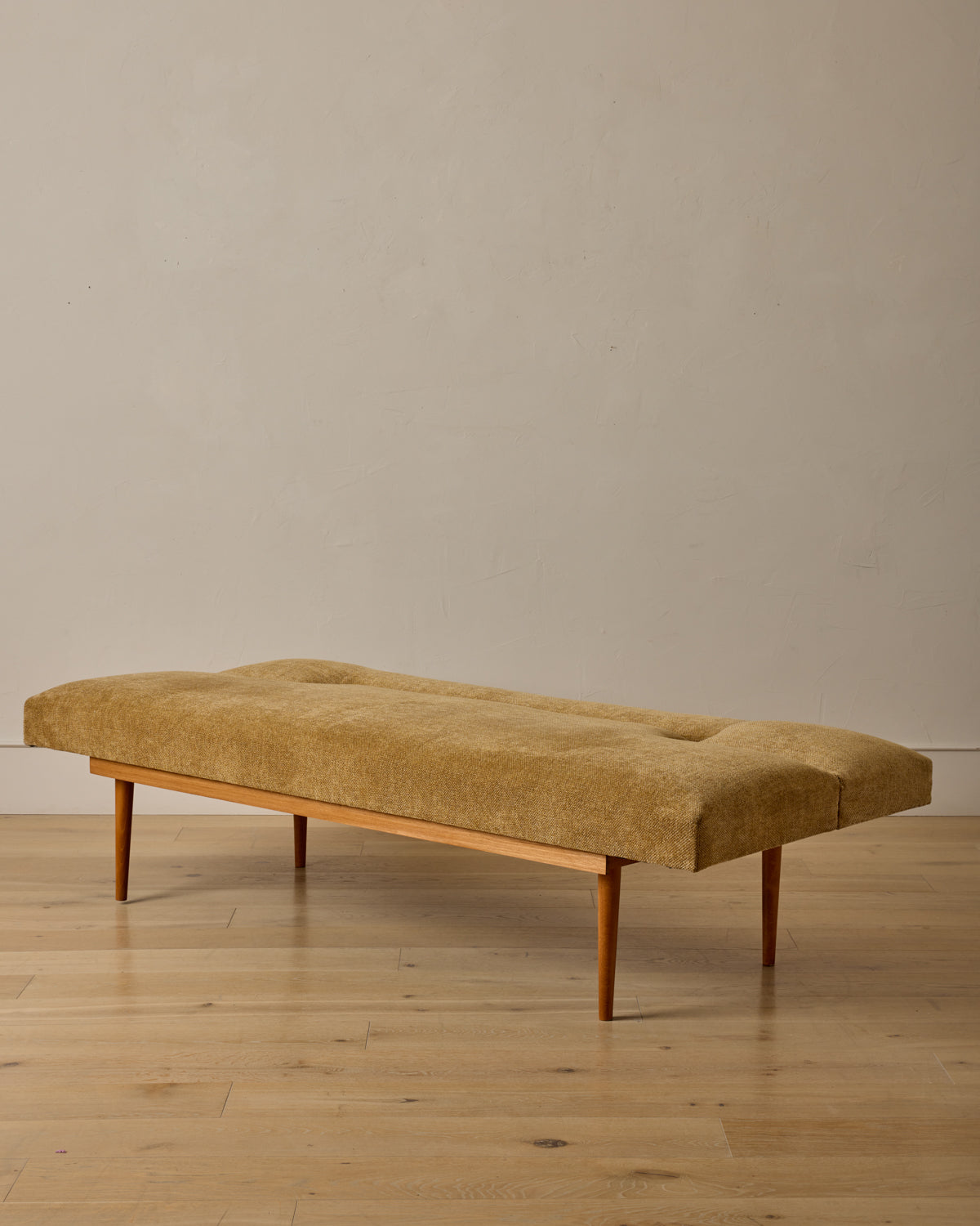 Lostine - 1970s Convertible Sofa Daybed