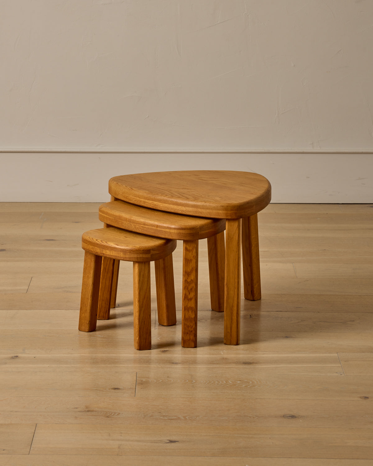 Lostine - Triangular Oak Nesting Tables - Set of 3