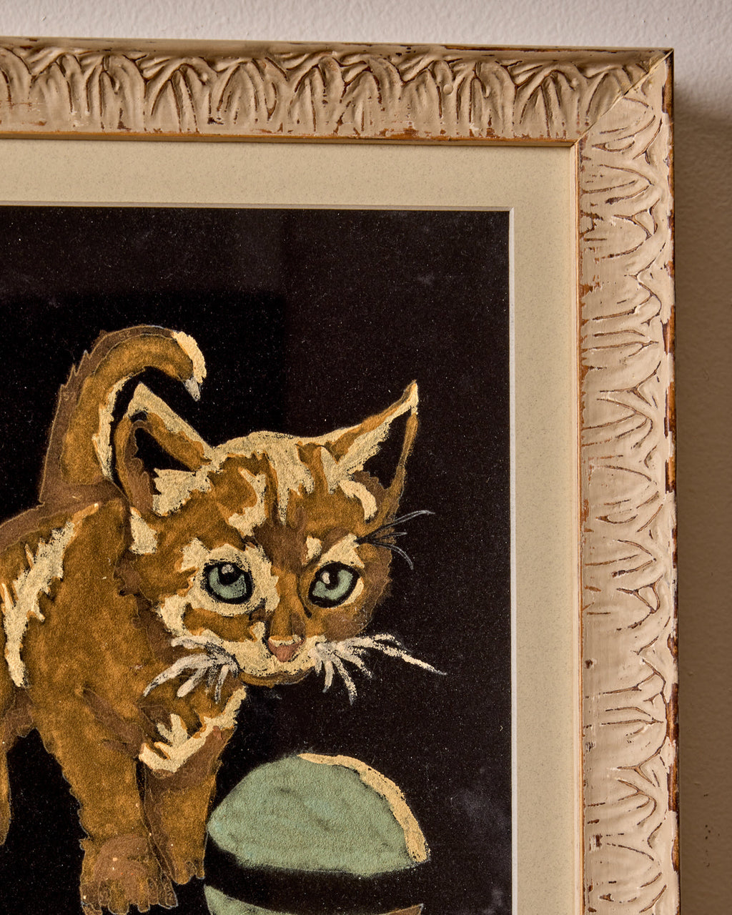Lostine - Kitten on Black Velvet