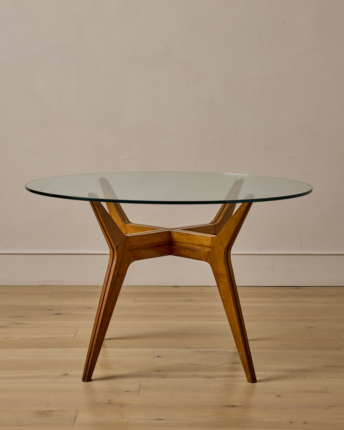 Lostine - Round Glass Dining Table