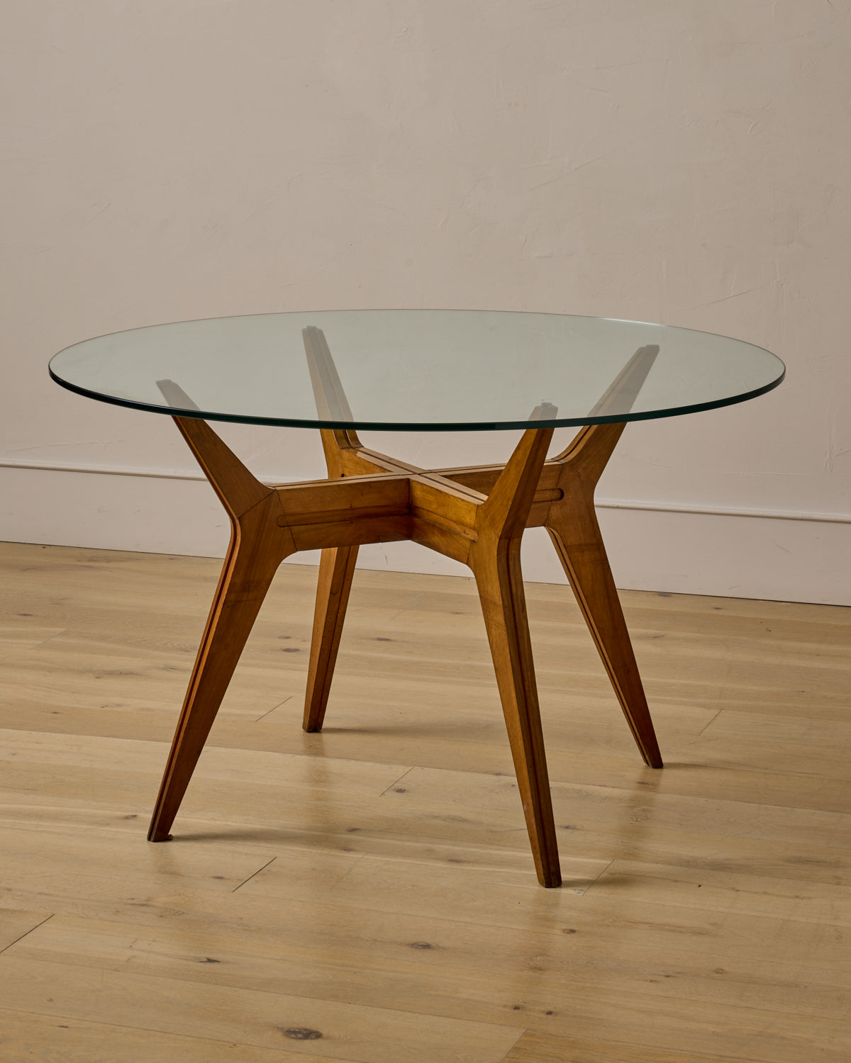 Lostine - Round Glass Dining Table