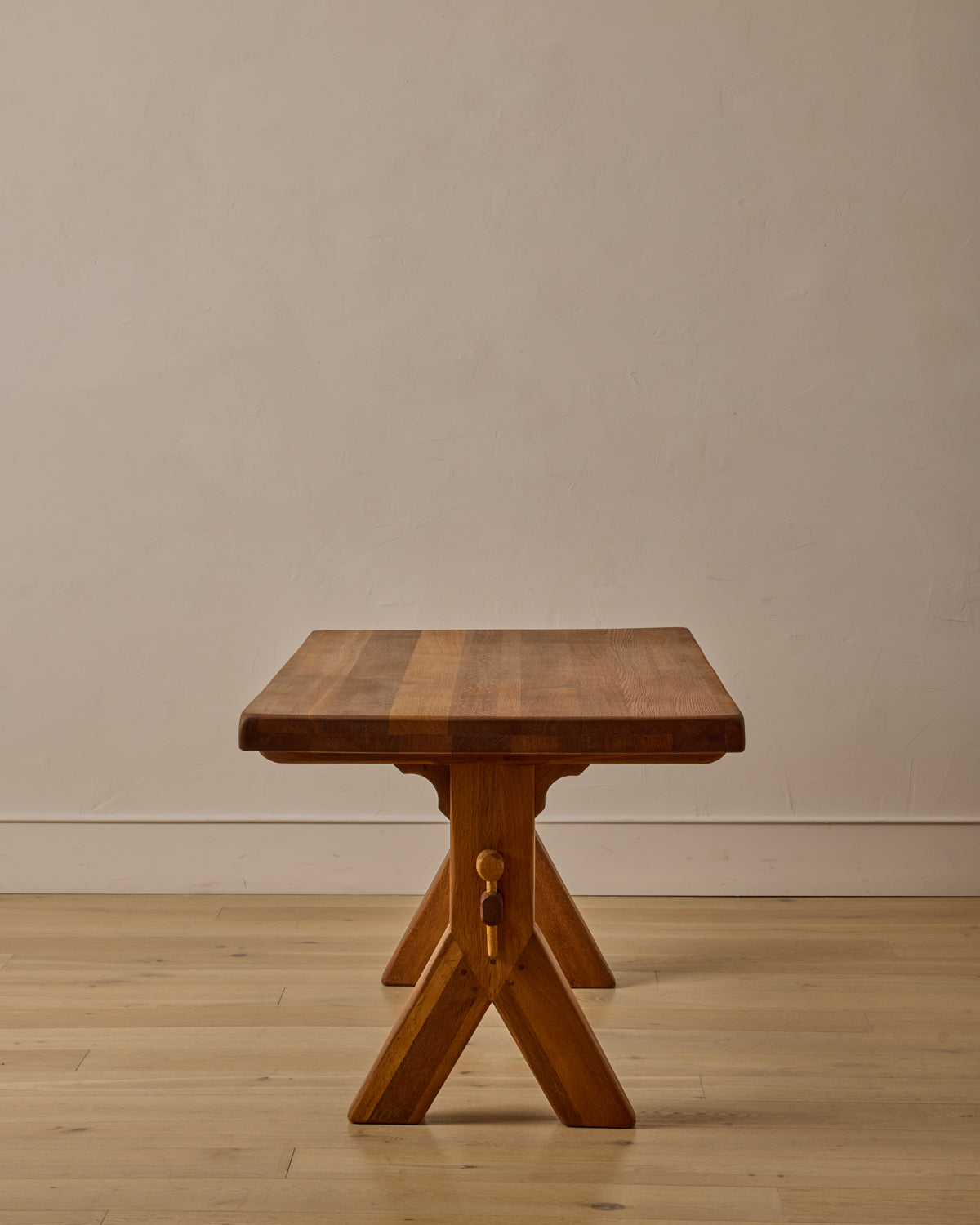 Lostine - Oak Dining Table by De Puydt