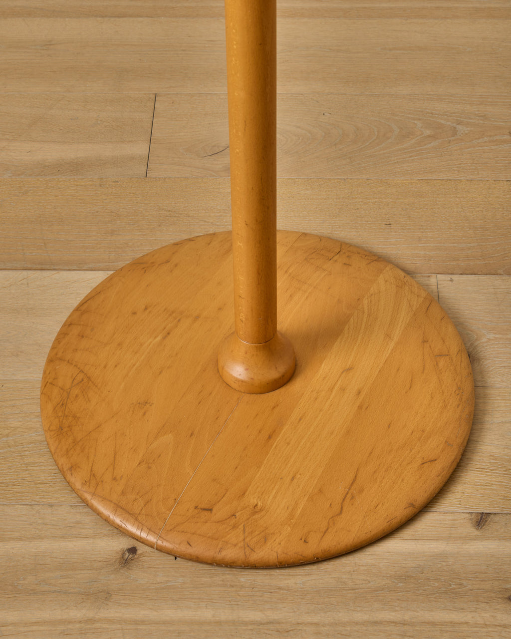 Lostine - Beech Hall Stand by Nanna Ditzel
