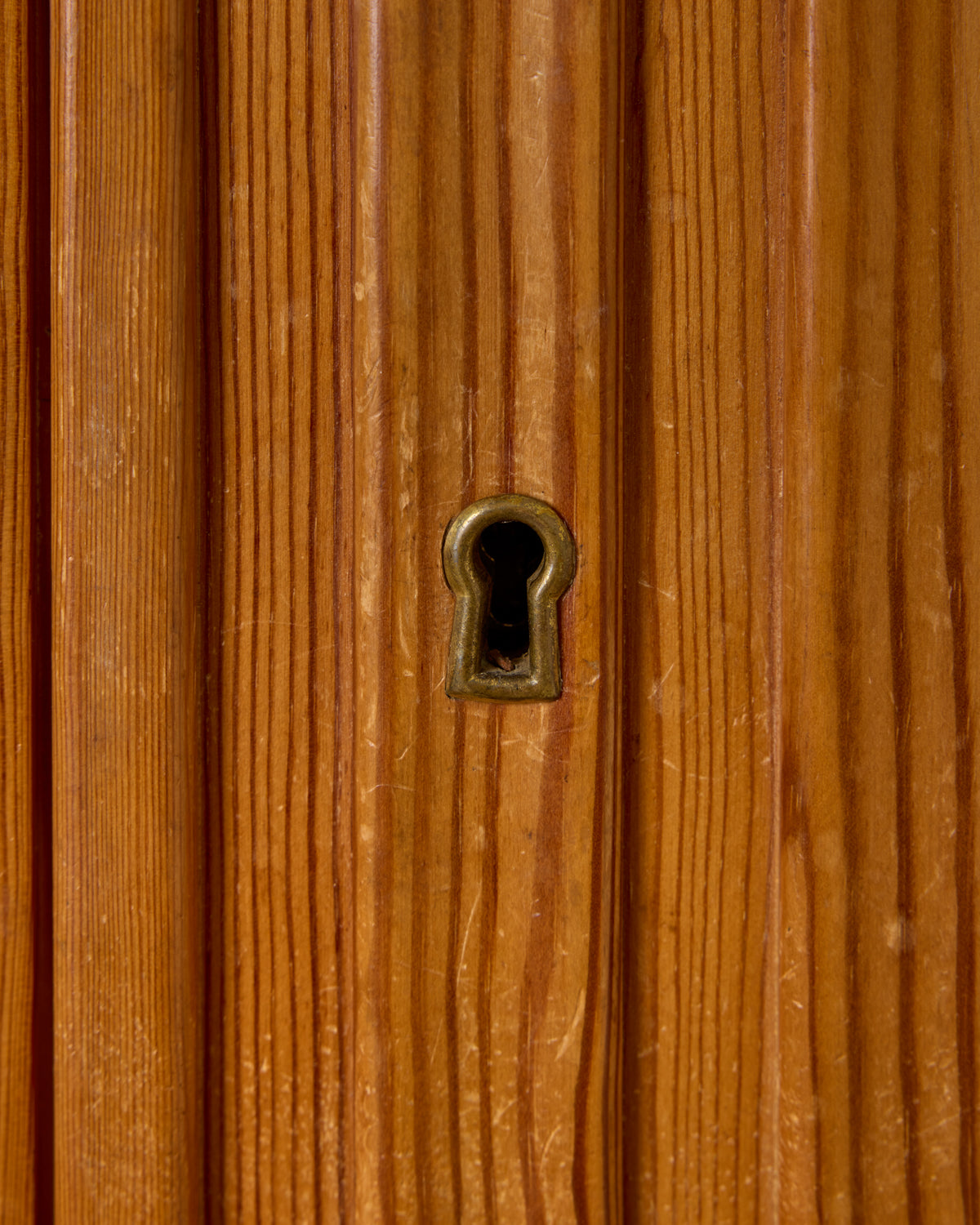 Lostine - Pine Highboard by Goran Malmval