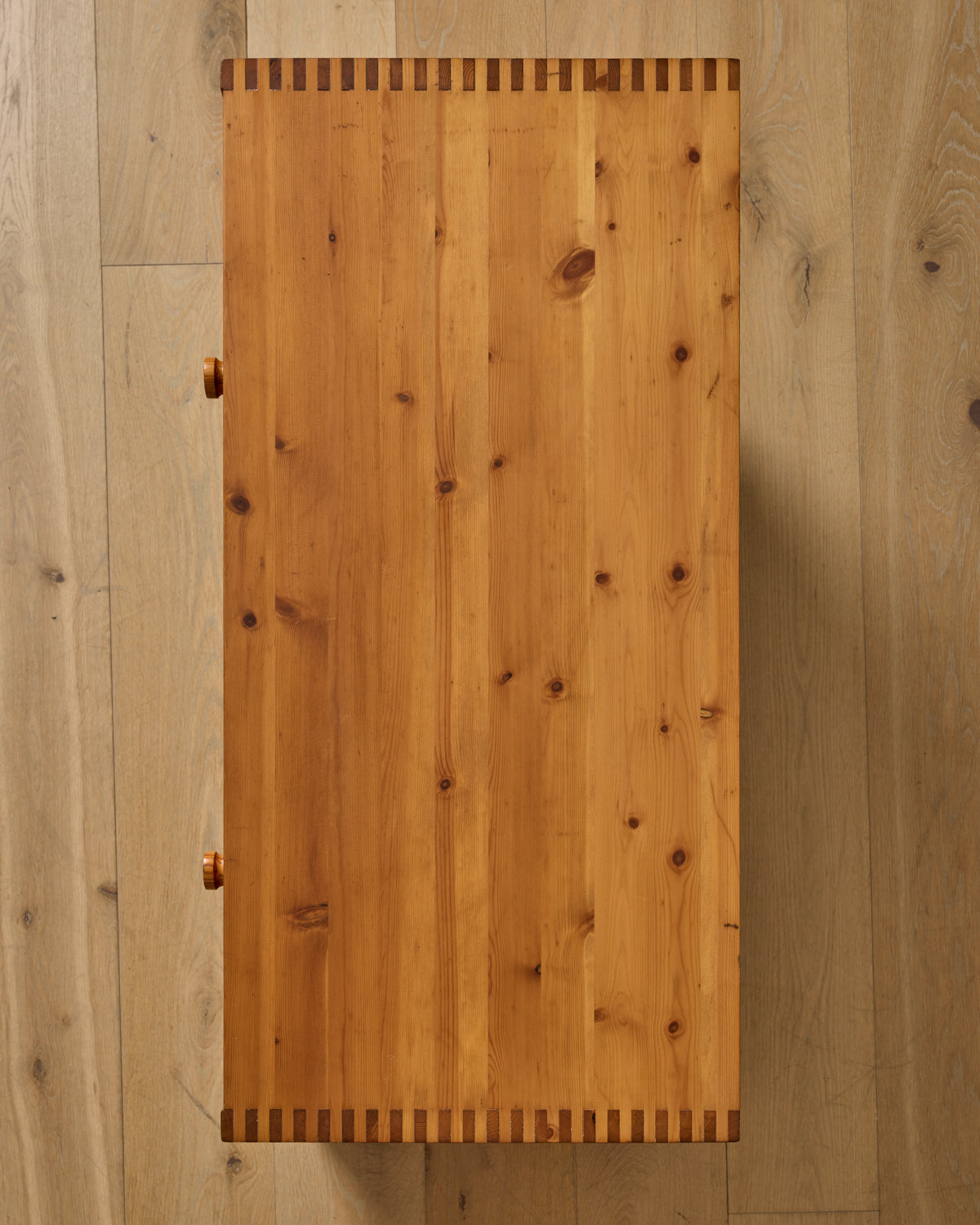 Lostine - Swedish Pine Chest of Drawers