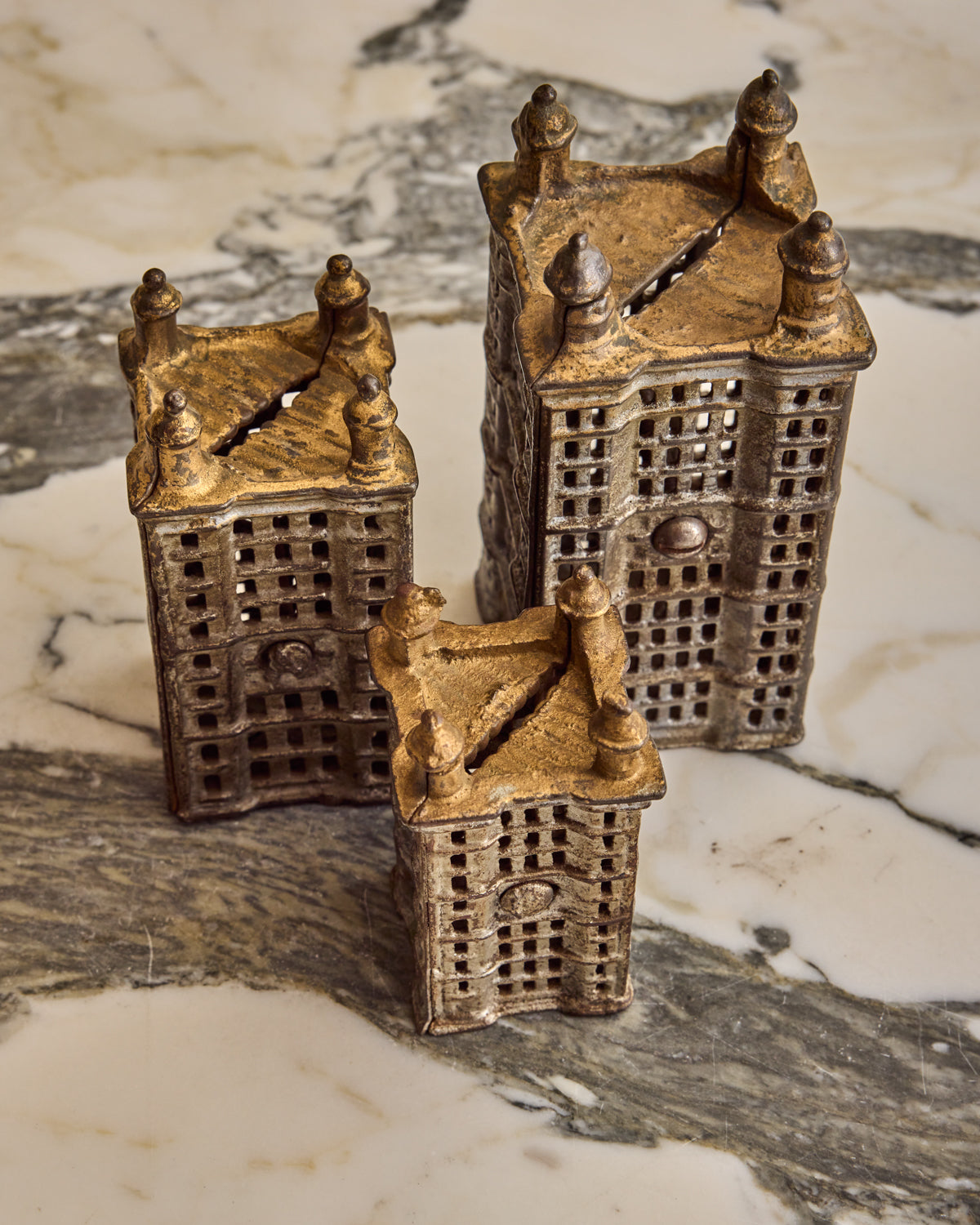 Lostine - 1920s Iron Penny Banks