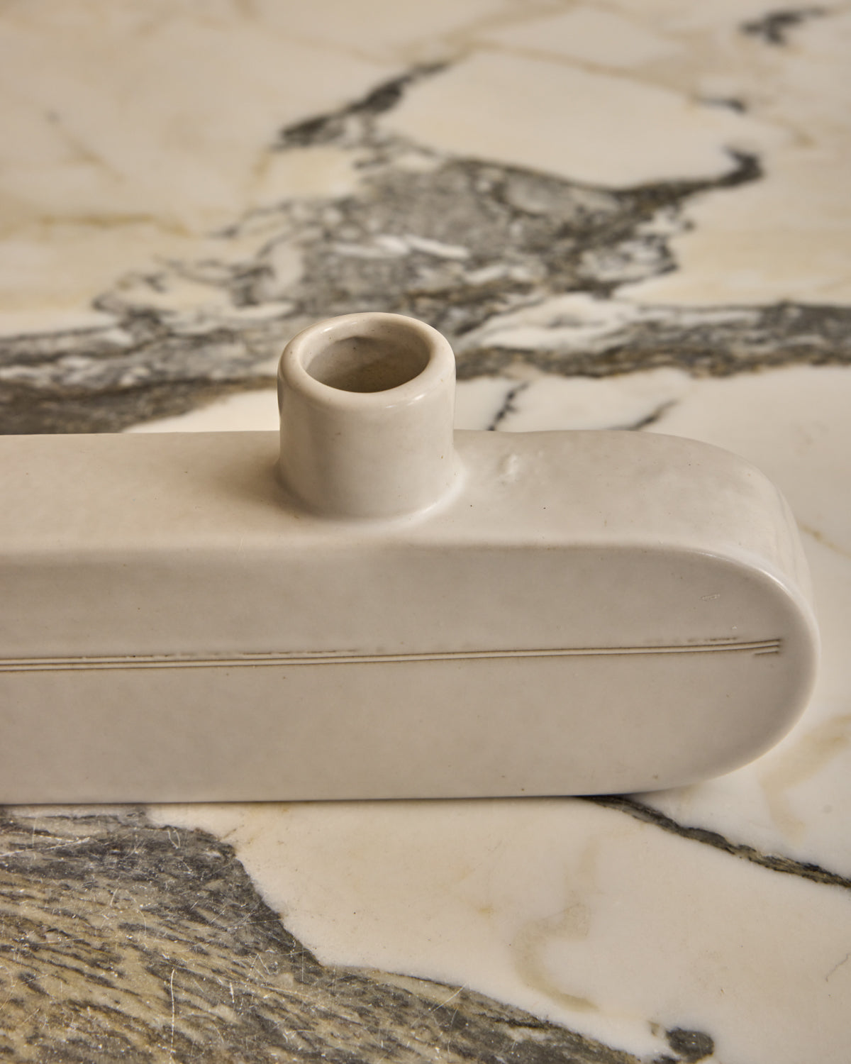 Lostine - Asymmetrical Japanese Vase